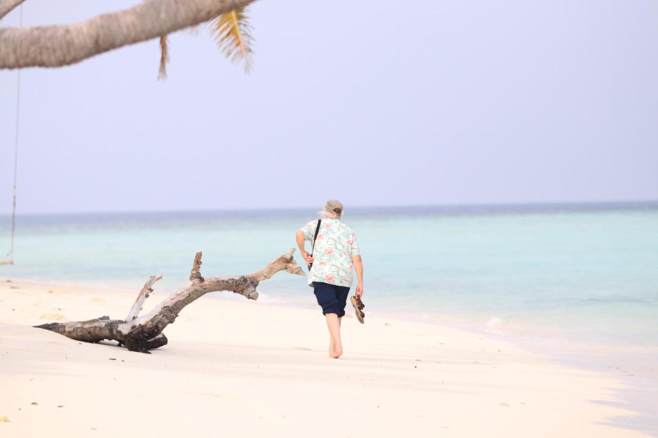 Hitha Maldives Hotel Omadhoo Exterior photo